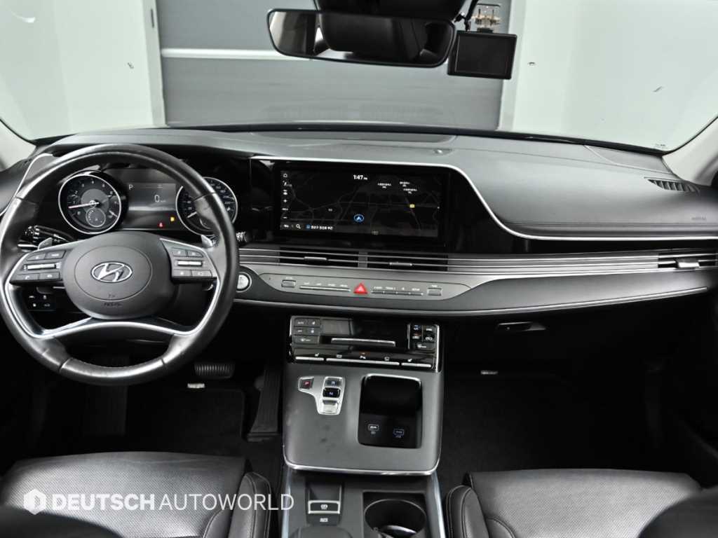 HYUNDAI Grandeur - Vista 9