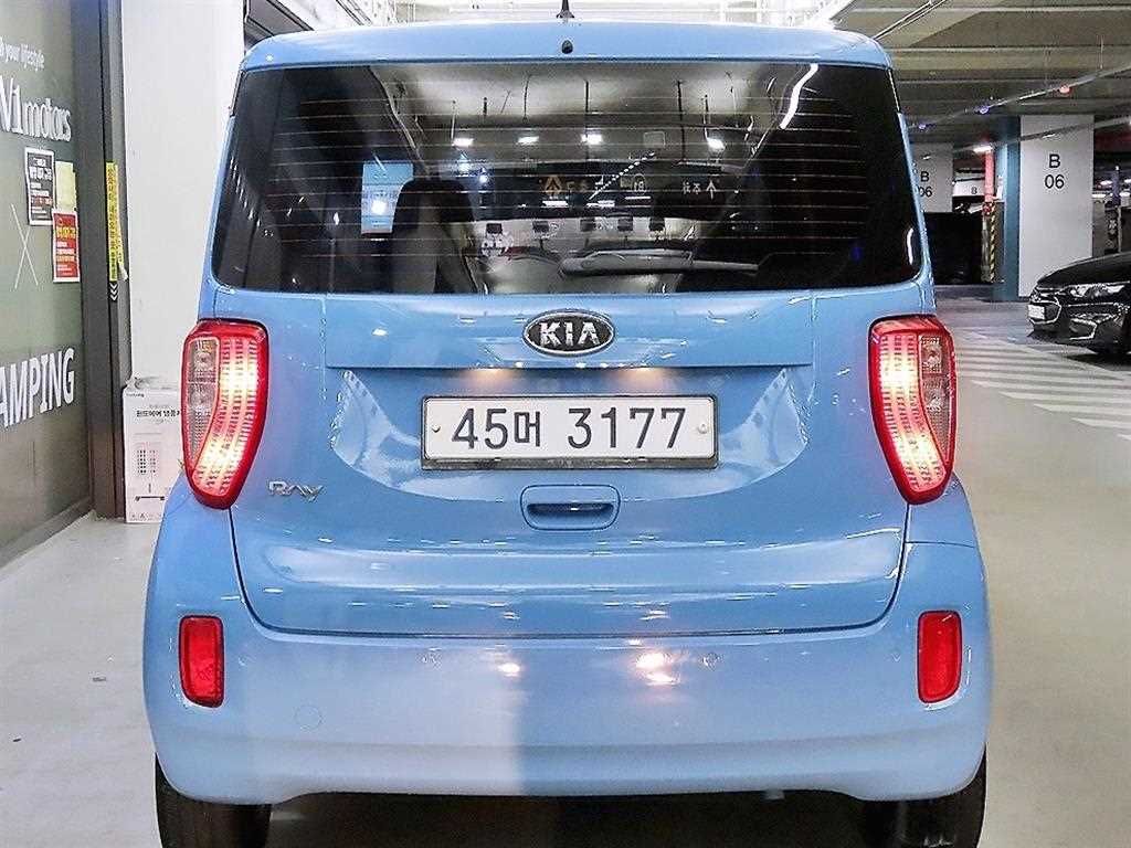 KIA Ray - Vista 7