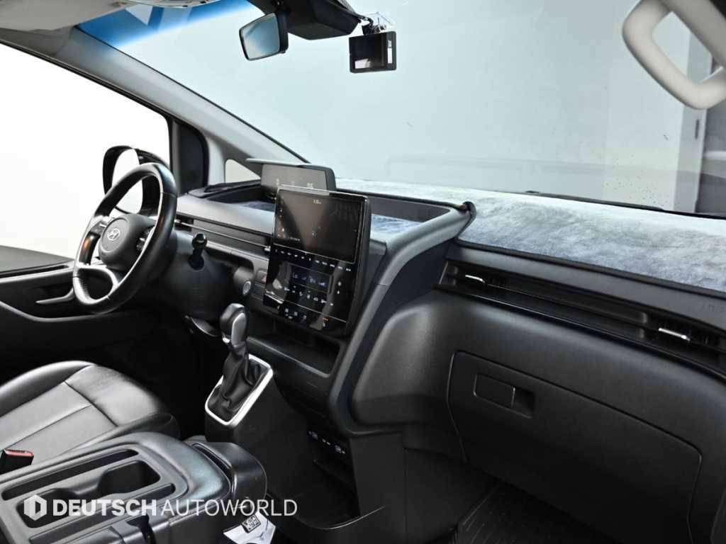 HYUNDAI Staria - Vista 9