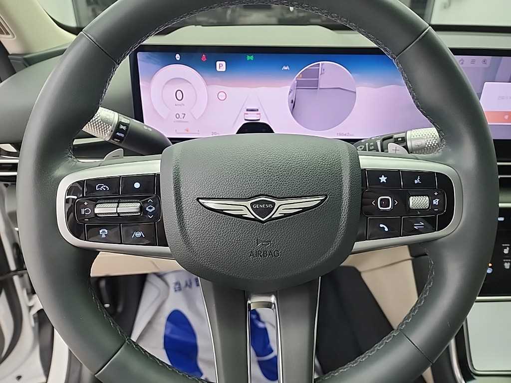 Genesis GV80 - Vista 11