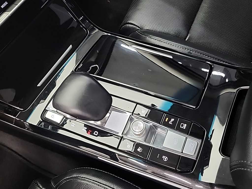 KIA K7 - Vista 10