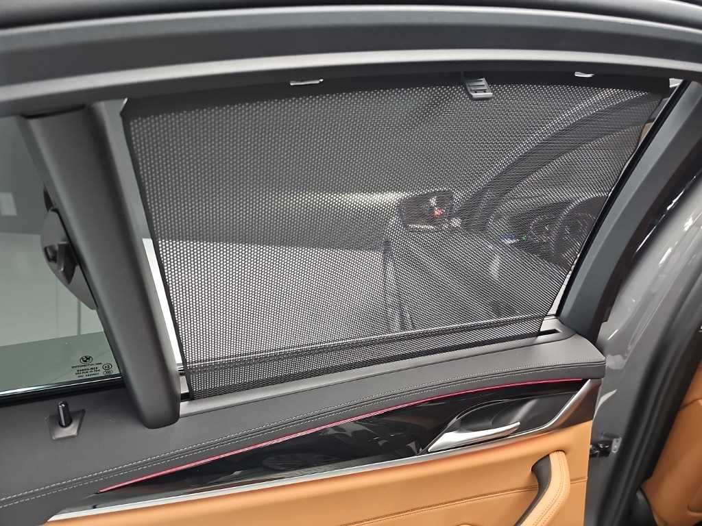 BMW 5 Series 2022 Gris - Importación desde Corea - HF Imports Iquique - Foto 16