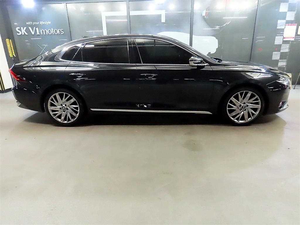 HYUNDAI Grandeur - Vista 3
