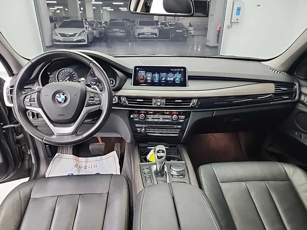 BMW X5 - Vista 9