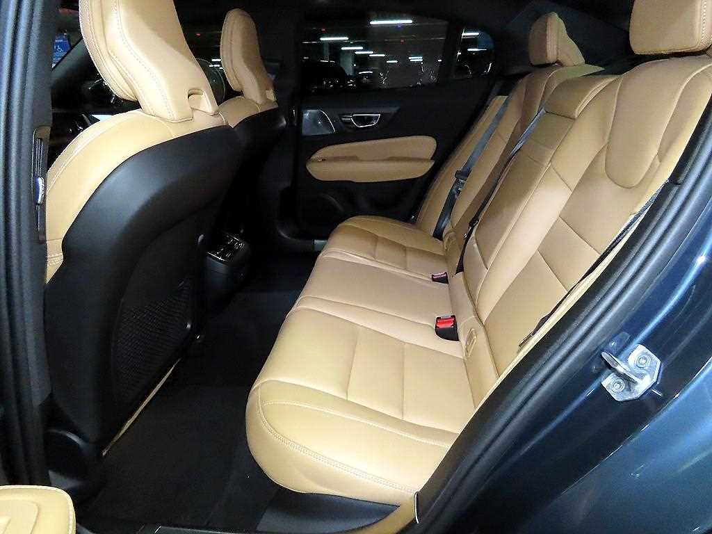 Volvo S60 - Vista 9