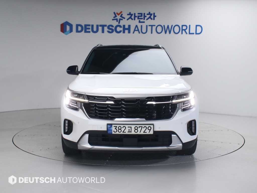 KIA Seltos - Vista 3