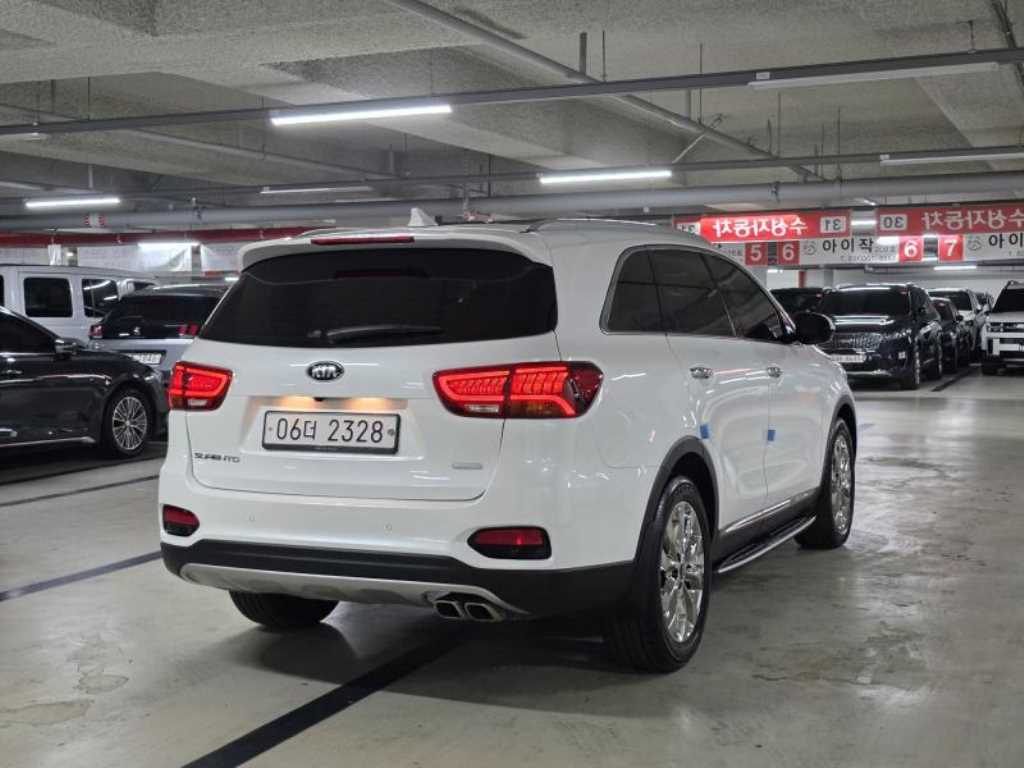 KIA Sorento - Vista 6