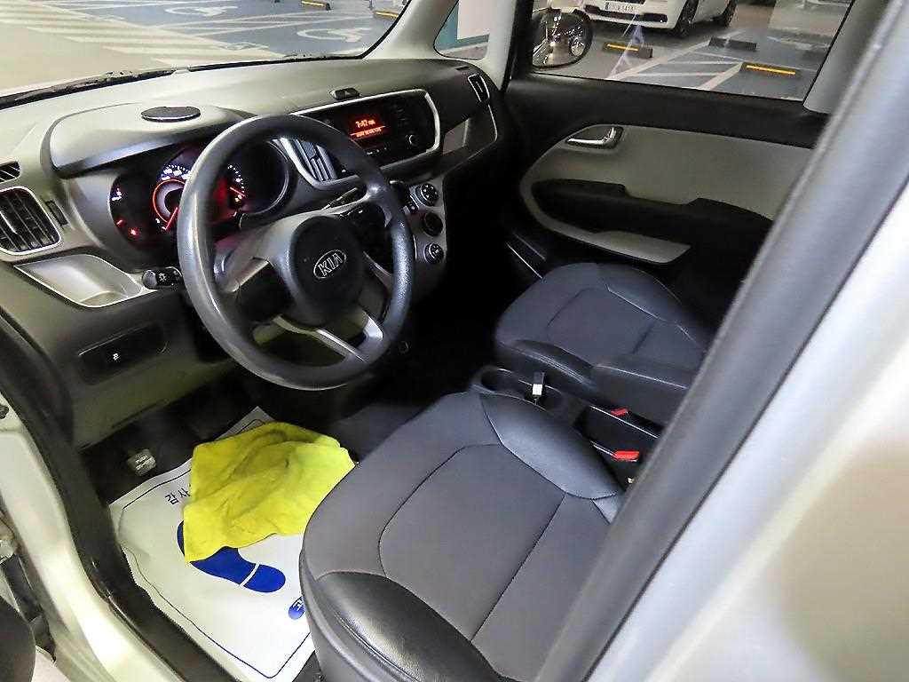 KIA Ray - Vista 12