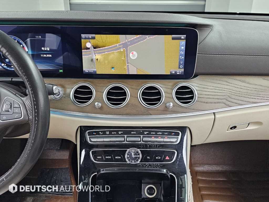 Mercedes Benz E class 2018 Negro - Importación desde Corea - HF Imports Iquique - Foto 15