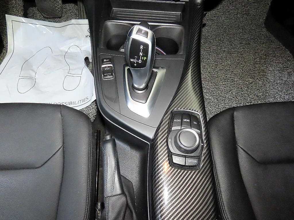 BMW 1 series 2017 Blanco - Importación desde Corea - HF Imports Iquique - Foto 14