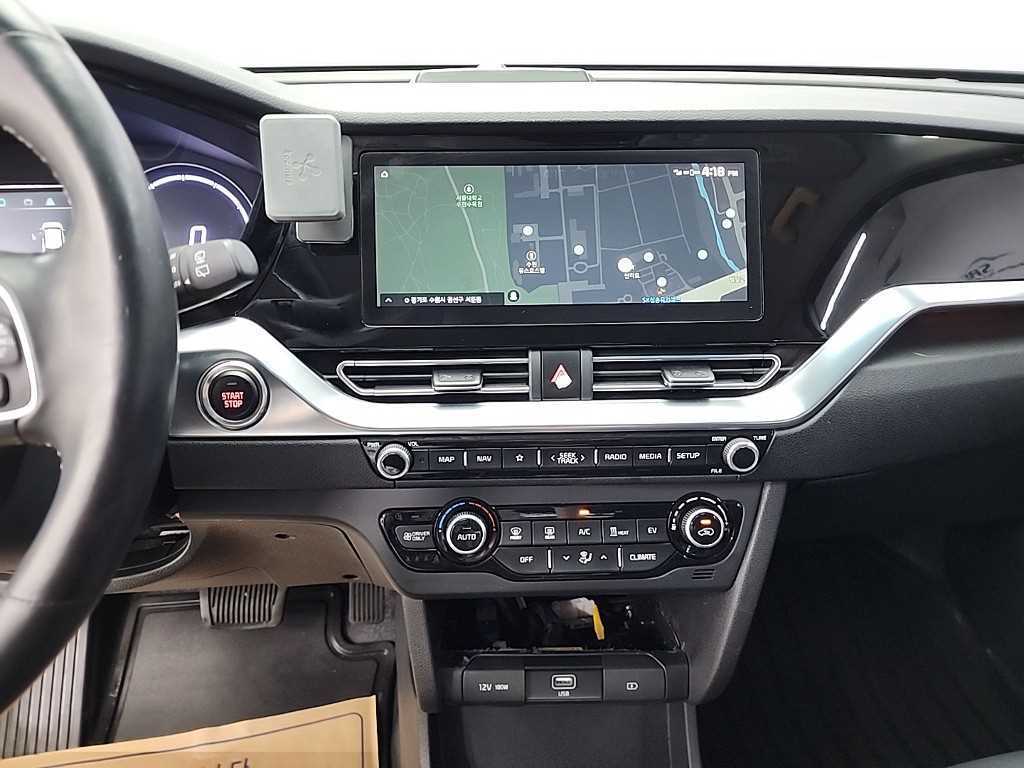 KIA Niro - Vista 12