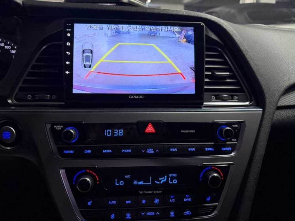 HYUNDAI Sonata - Vista 12
