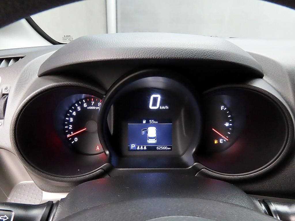 KIA Ray - Vista 10