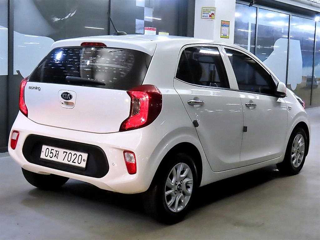 KIA Morning - Vista 6