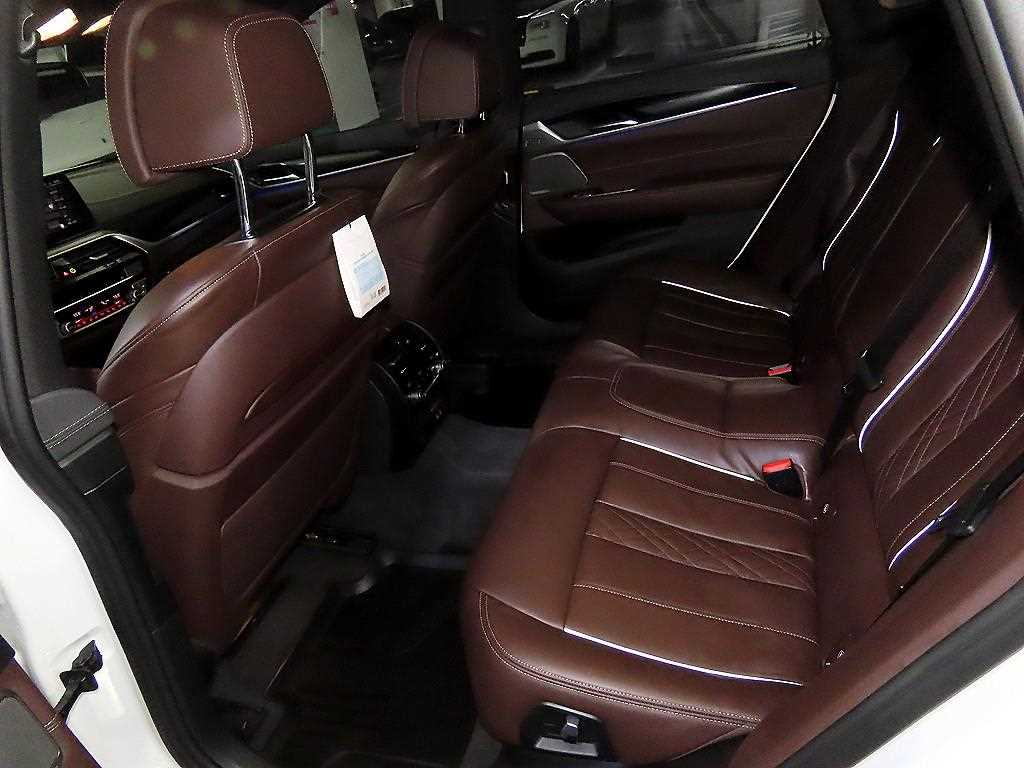 BMW Gran Turismo - Vista 9