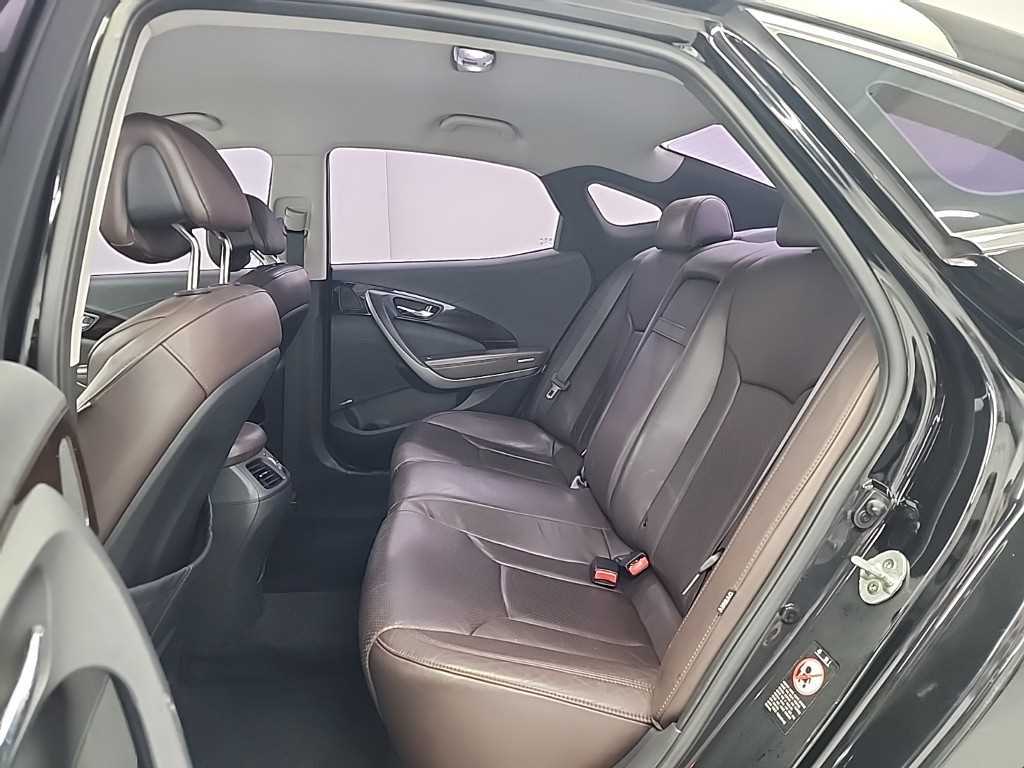 HYUNDAI Grandeur 2011 Negro - Importación desde Corea - HF Imports Iquique - Foto 14