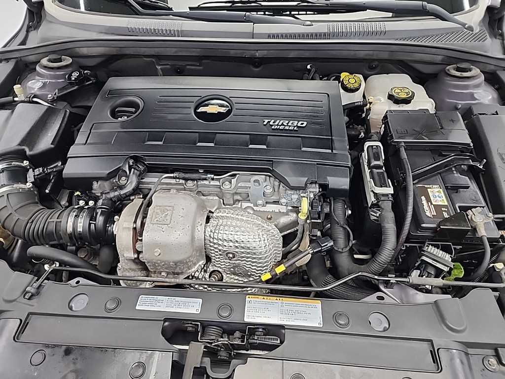 Chevrolet Cruise - Vista 7
