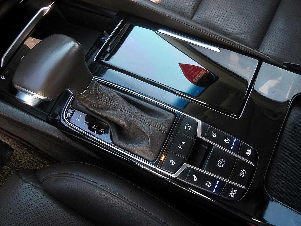 KIA K7 2019 Negro - Importación desde Corea - HF Imports Iquique - Foto 15
