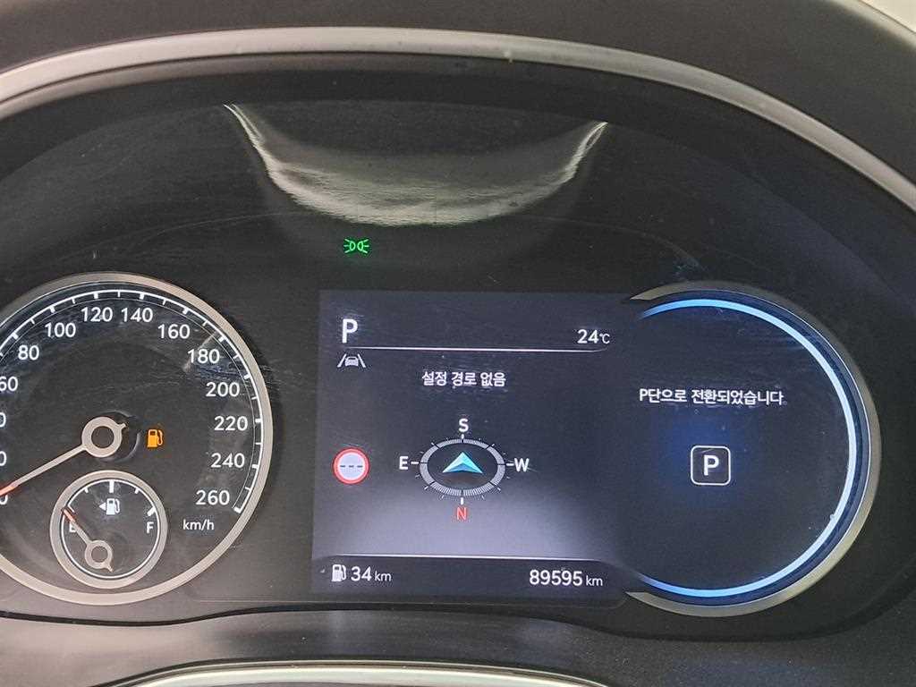 Genesis G80 - Vista 10