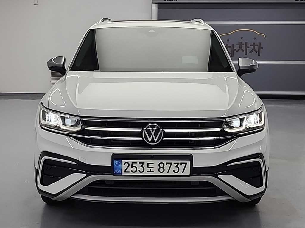 Volkswagen Tiguan - Vista 2