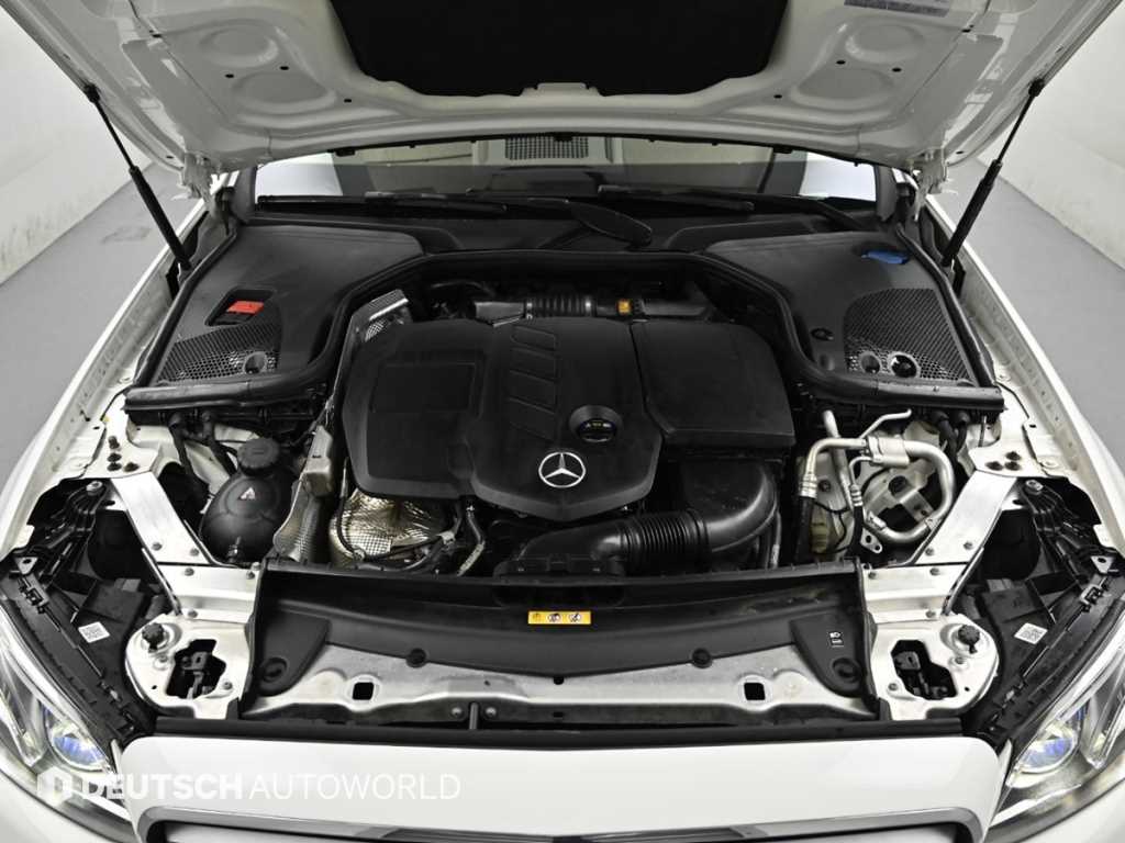 Mercedes Benz E class - Vista 9