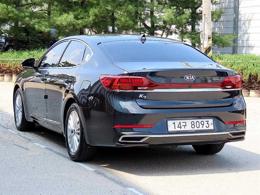 KIA K7 - Vista 3