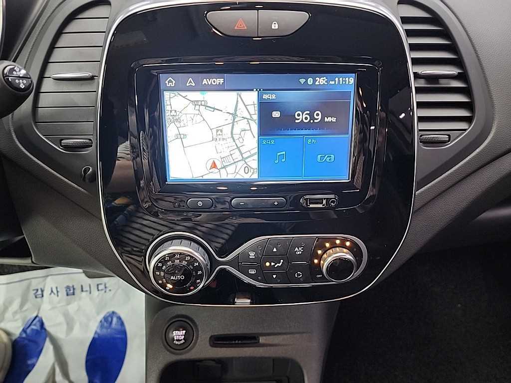 SAMSUNG QM3 - Vista 12
