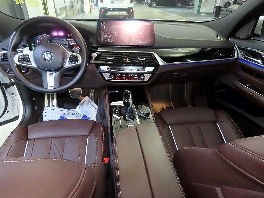 BMW Gran Turismo - Vista 12