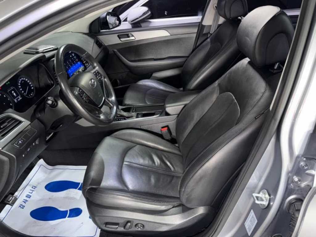 HYUNDAI Sonata - Vista 9