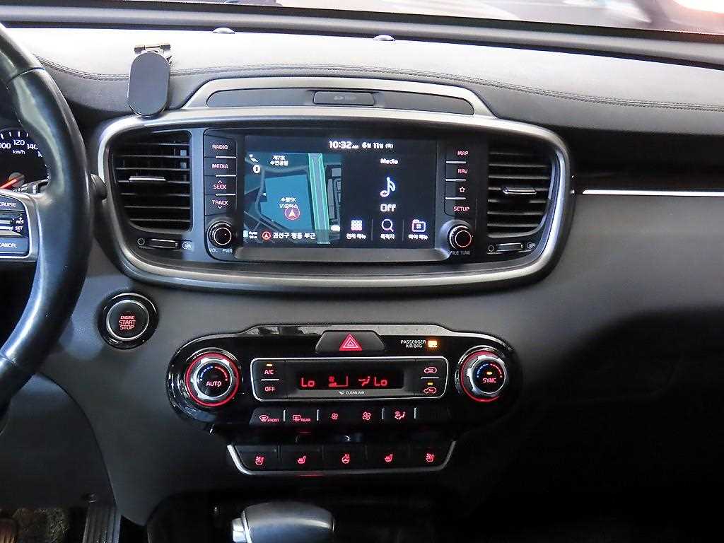 KIA Sorento 2018 Negro - Importación desde Corea - HF Imports Iquique - Foto 13