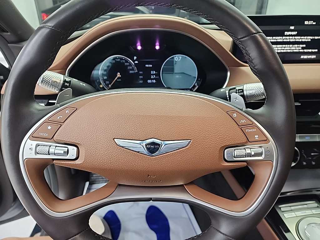 Genesis G80 - Vista 11