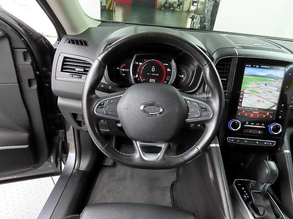 SAMSUNG QM6 - Vista 11