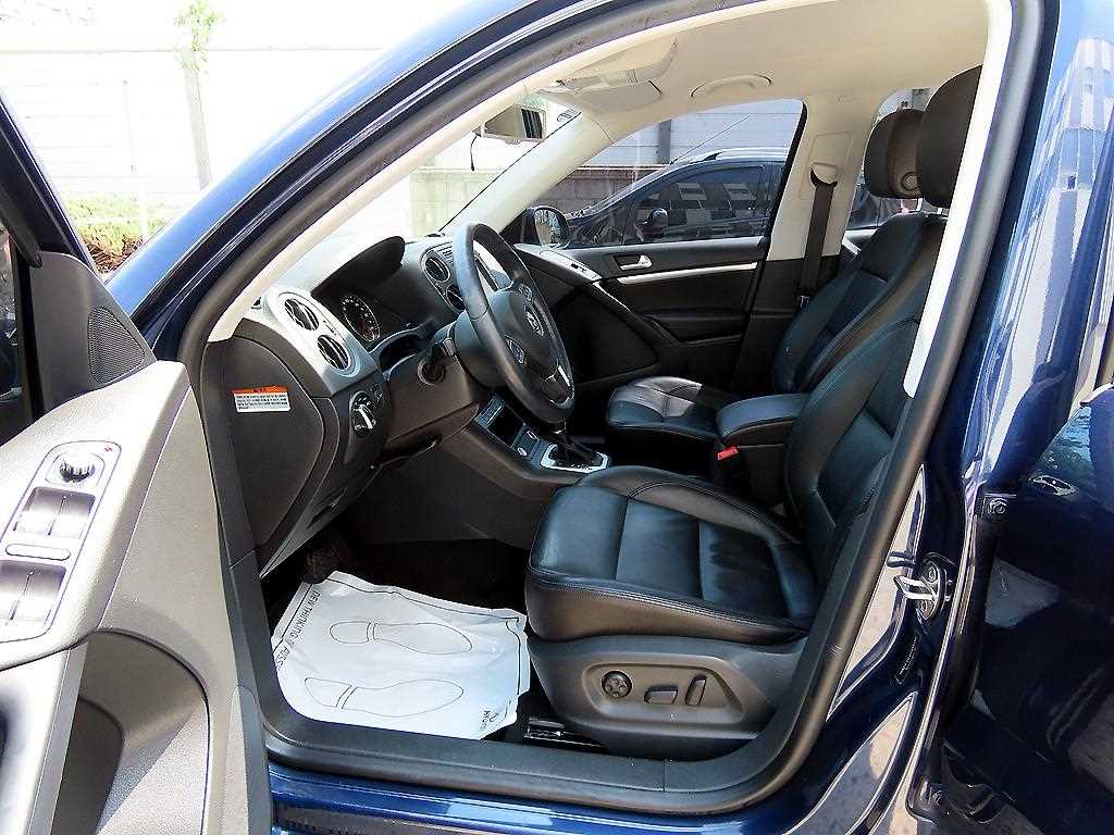 Volkswagen Tiguan - Vista 7