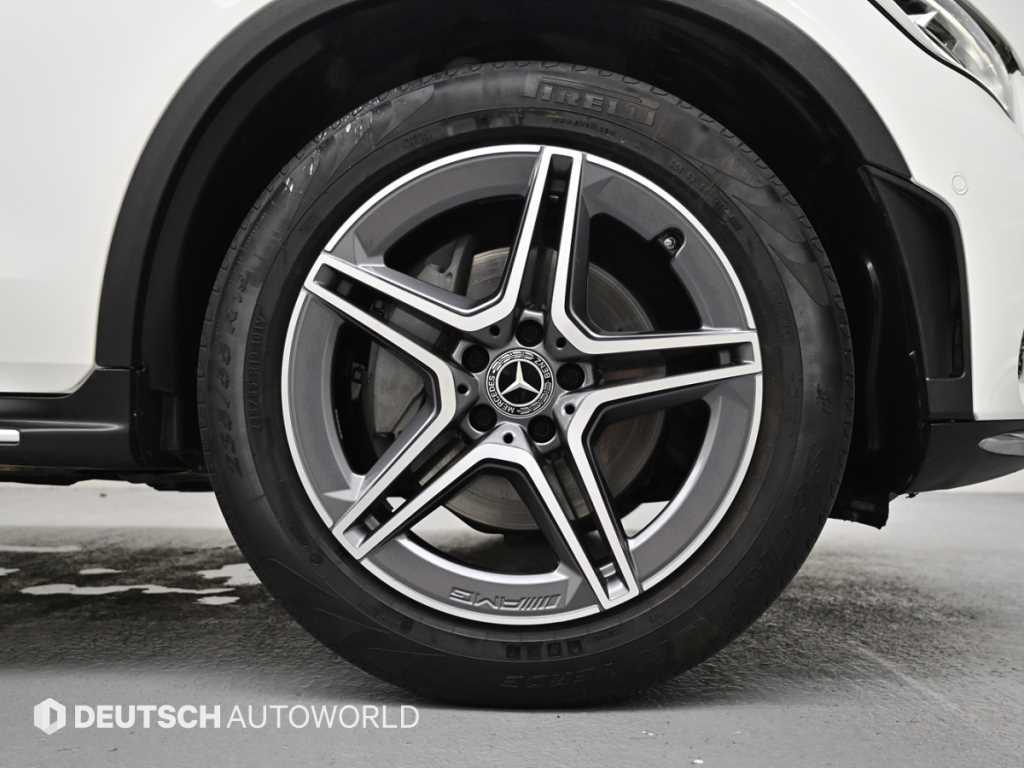 Mercedes Benz GLC Class - Vista 7
