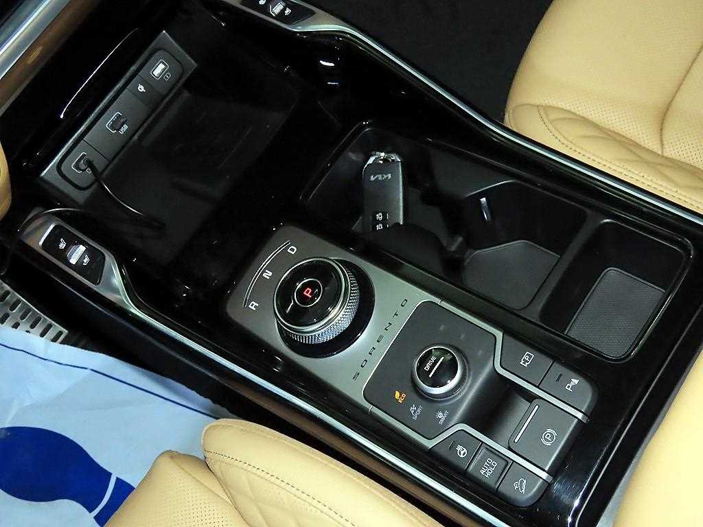 KIA Sorento 2022 Blanco - Importación desde Corea - HF Imports Iquique - Foto 14