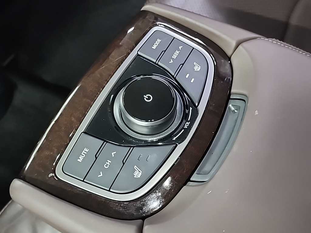 HYUNDAI Grandeur 2011 Negro - Importación desde Corea - HF Imports Iquique - Foto 16