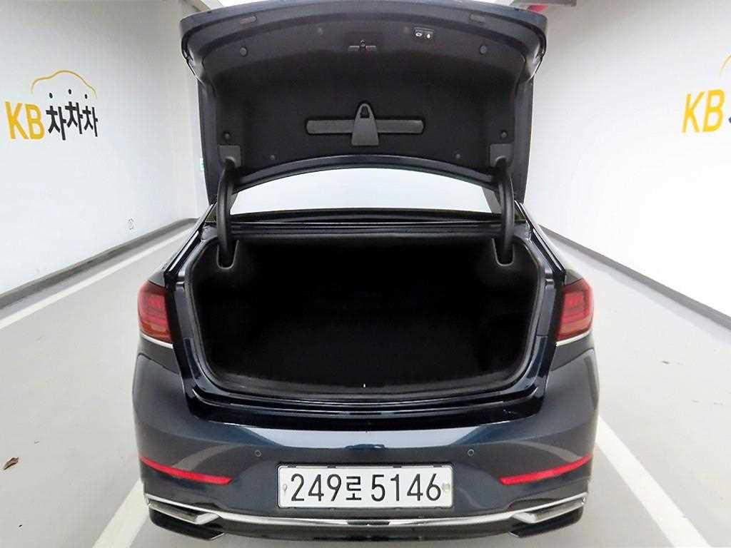 KIA K7 - Vista 7