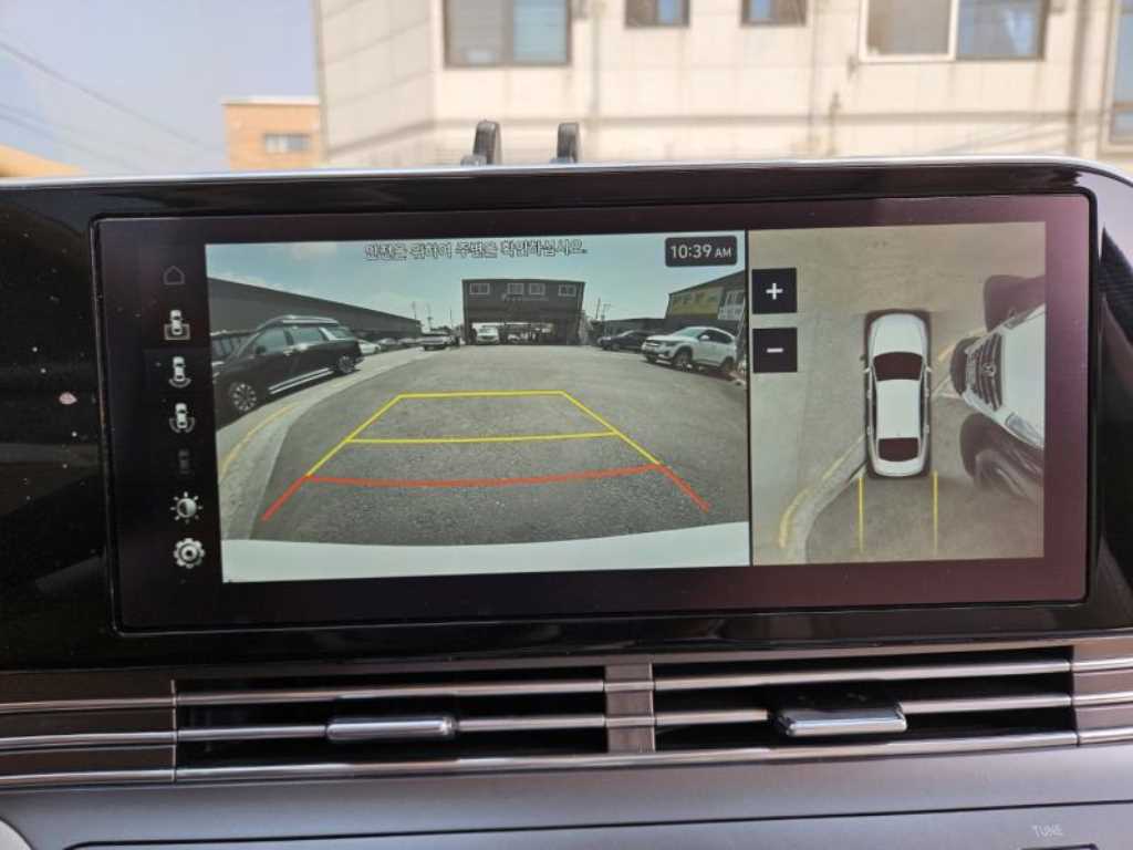 HYUNDAI Grandeur - Vista 12