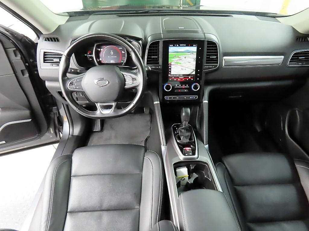 SAMSUNG QM6 - Vista 9