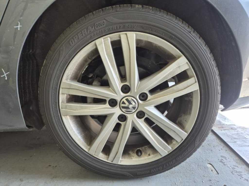 Volkswagen Jetta - Vista 7