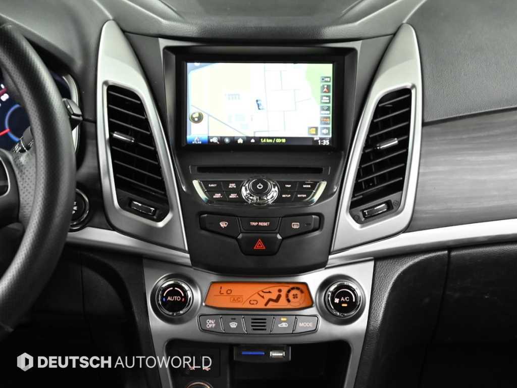Ssangyong Korando 2015 Blanco - Importación desde Corea - HF Imports Iquique - Foto 16