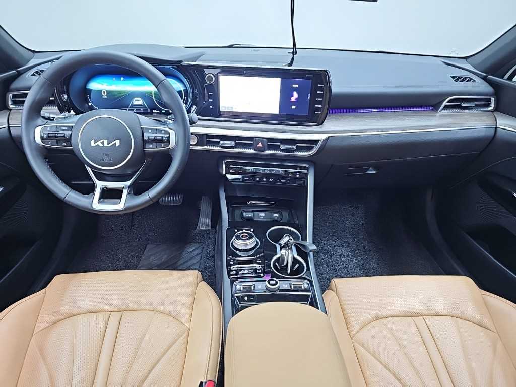 KIA K5 - Vista 9