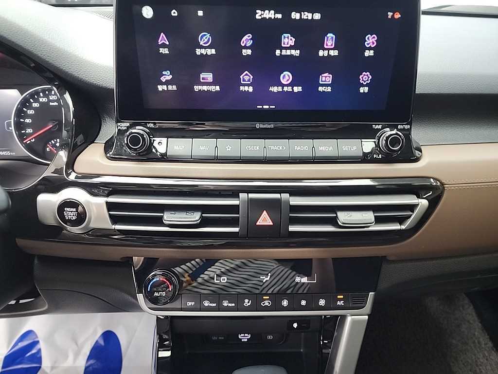 KIA Seltos - Vista 12