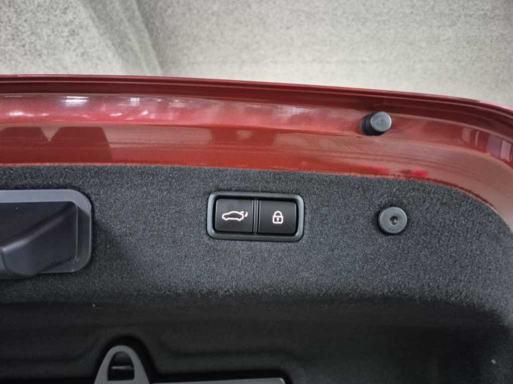 Genesis G70 - Vista 7