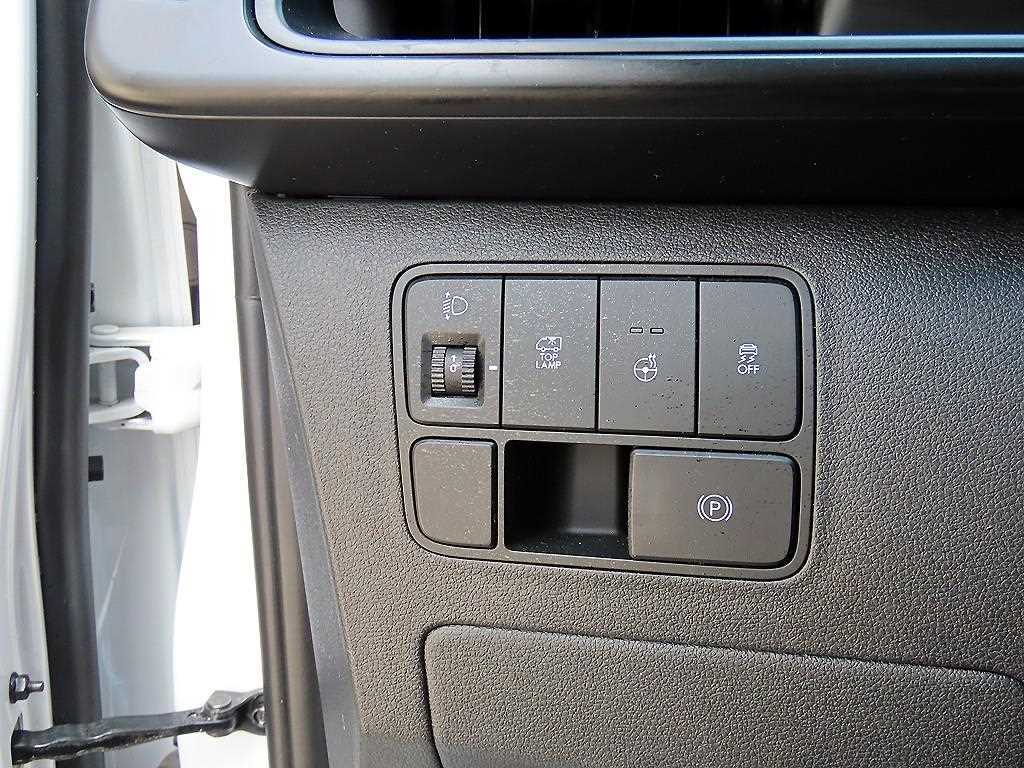 Small Truck Freezer Box(Low Deck) 2024 Blanco - Importación desde Corea - HF Imports Iquique - Foto 16