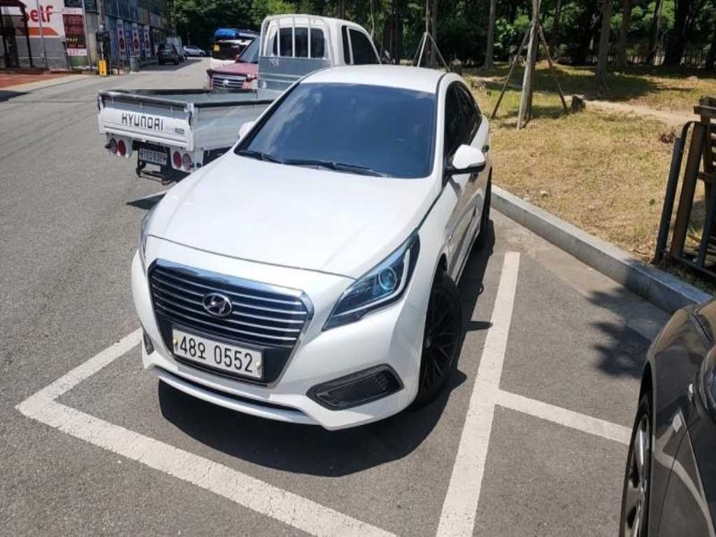 HYUNDAI Sonata 2016 Blanco - Importación desde Corea - HF Imports Iquique - Foto 1
