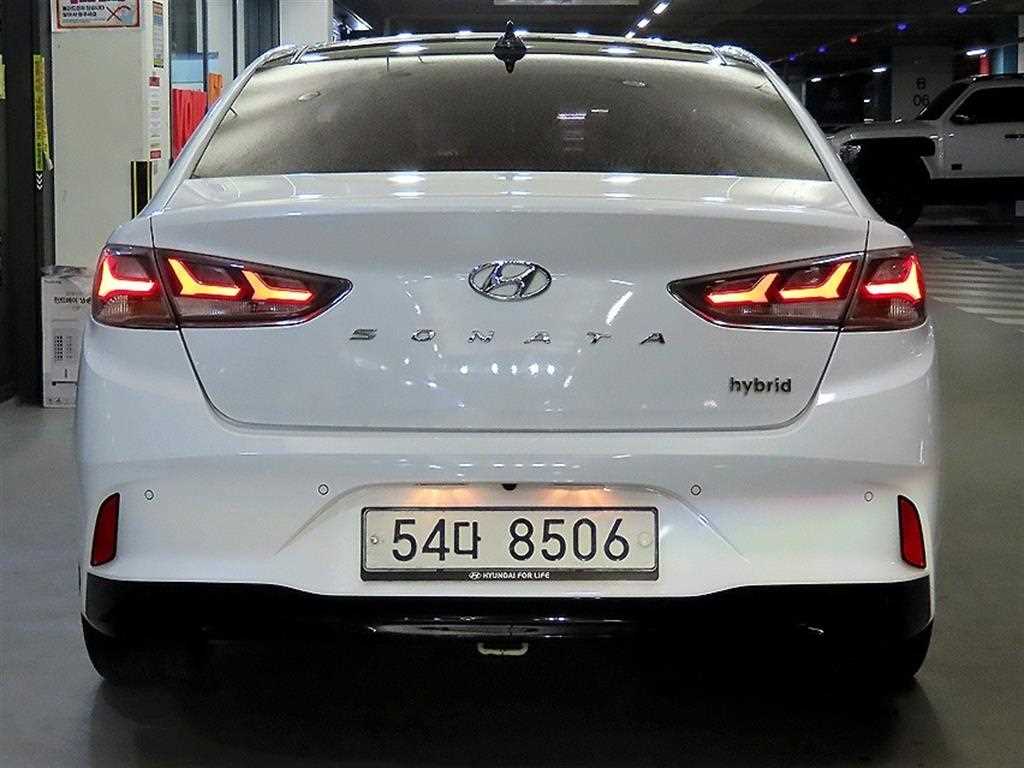 HYUNDAI Sonata - Vista 7