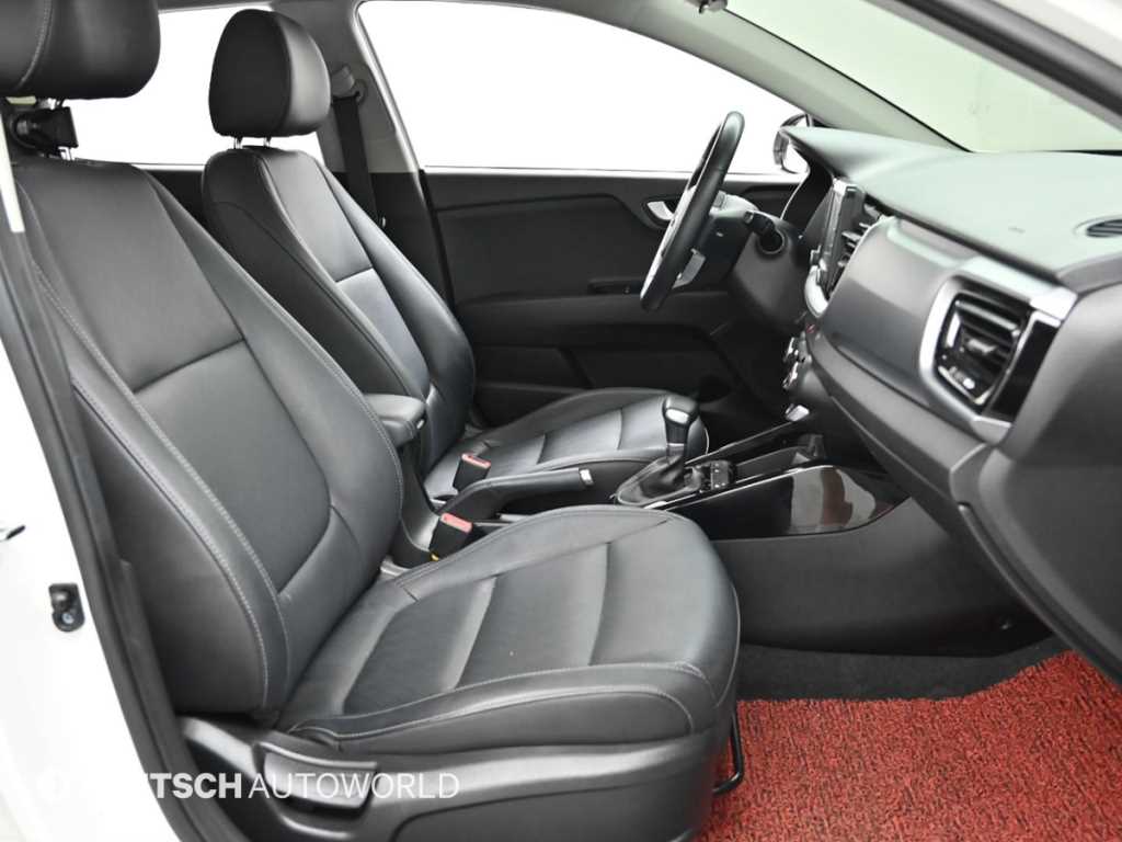 KIA Stonic - Vista 12