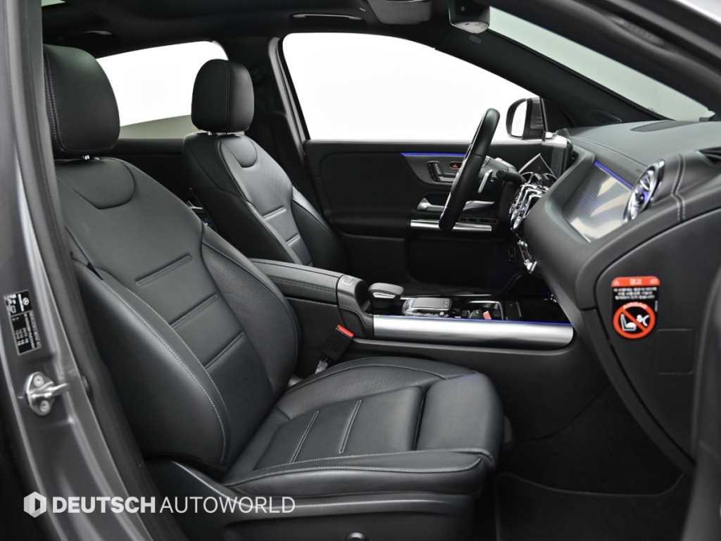 Mercedes Benz EQA - Vista 12