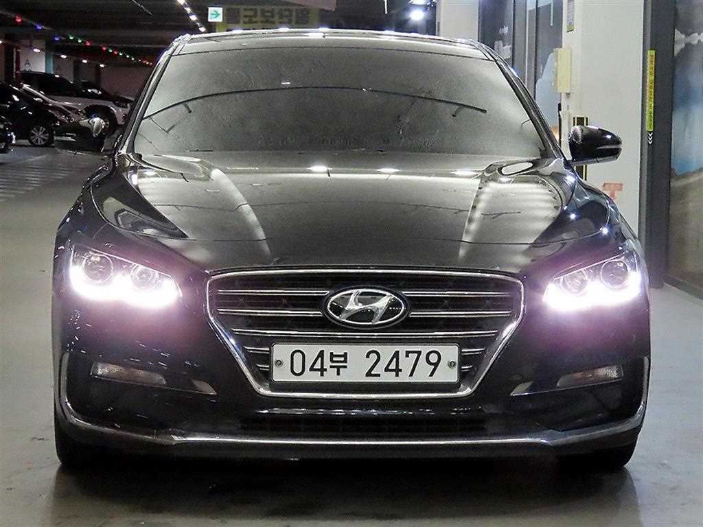 HYUNDAI Grandeur - Vista 2